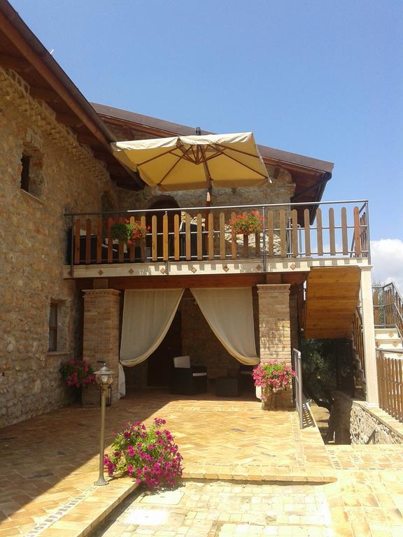 Agriturismo Casale Re Sonnino Kültér fotó